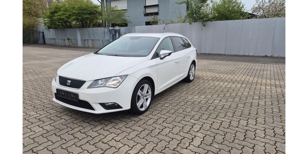 Seat Leon 140.500 km 9.770 &euro; Mutterstadt 67112