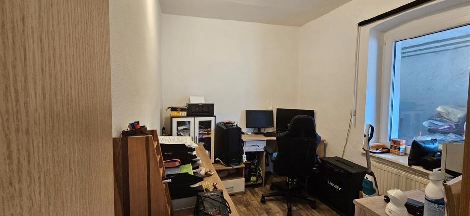 Einfamilienhaus An der Schmücke - 8 Zimmer, 112 m&sup2;, 105.000&euro; | Angebot:26833612