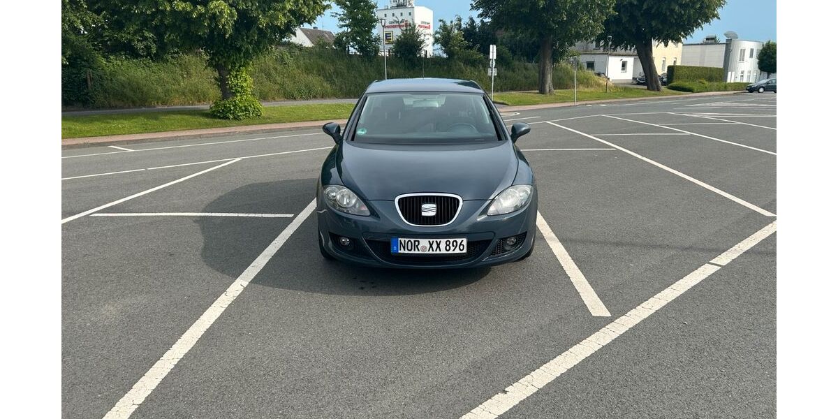 Seat Leon 152.000 km 6.950 &euro; Steinheim 32839