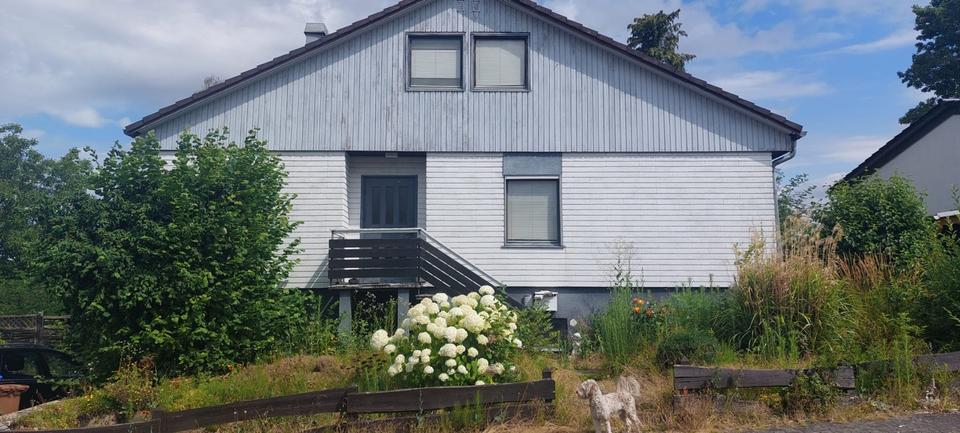 Freistehendes Einfamilienhaus - Feldrandlage- Provisionsfrei 7 zimmer