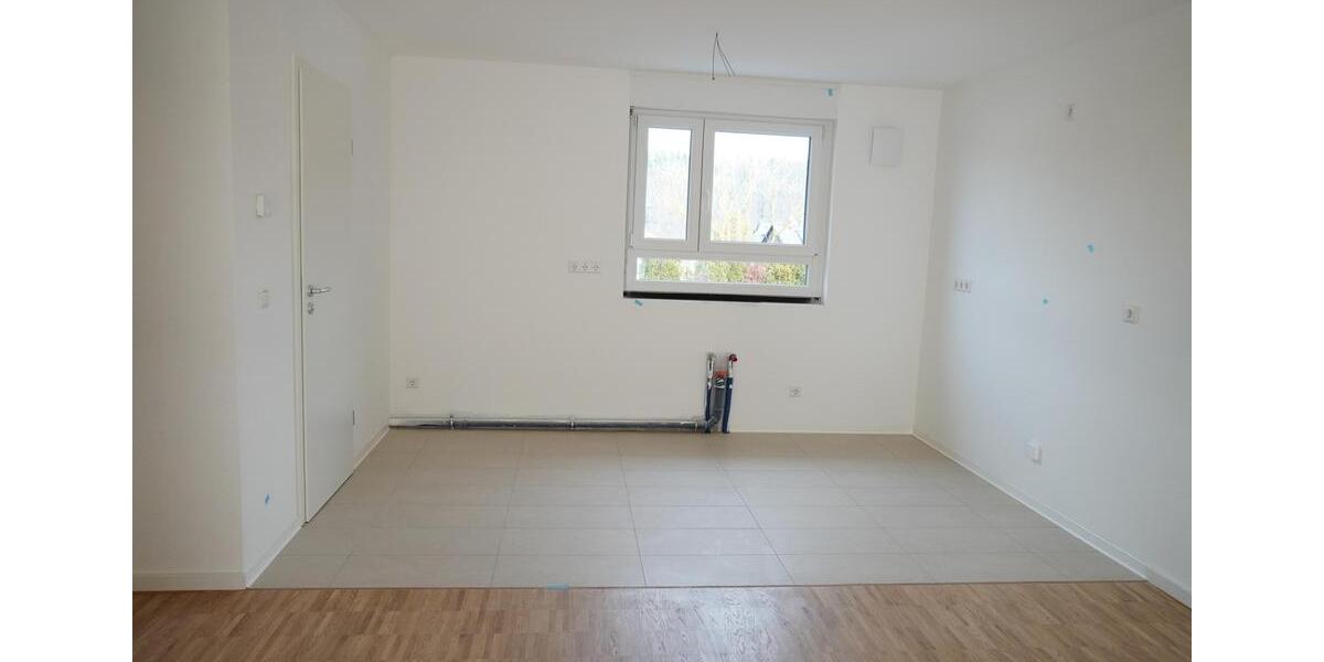 Reihenhaus Pforzheim Eutingen - 5 Zimmer, 132 m&sup2;, 1.499&euro; | Angebot:24747498