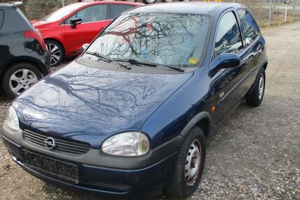 Opel Corsa 136.000 km 1.490 &euro; Mahlow 15831