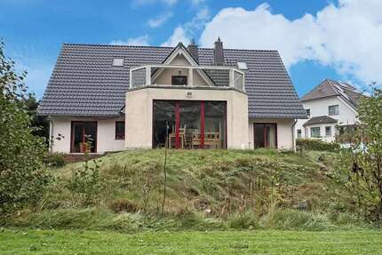 Haus zum Kaufen in Buschvitz 649.000 € 321 m² 9 zimmer