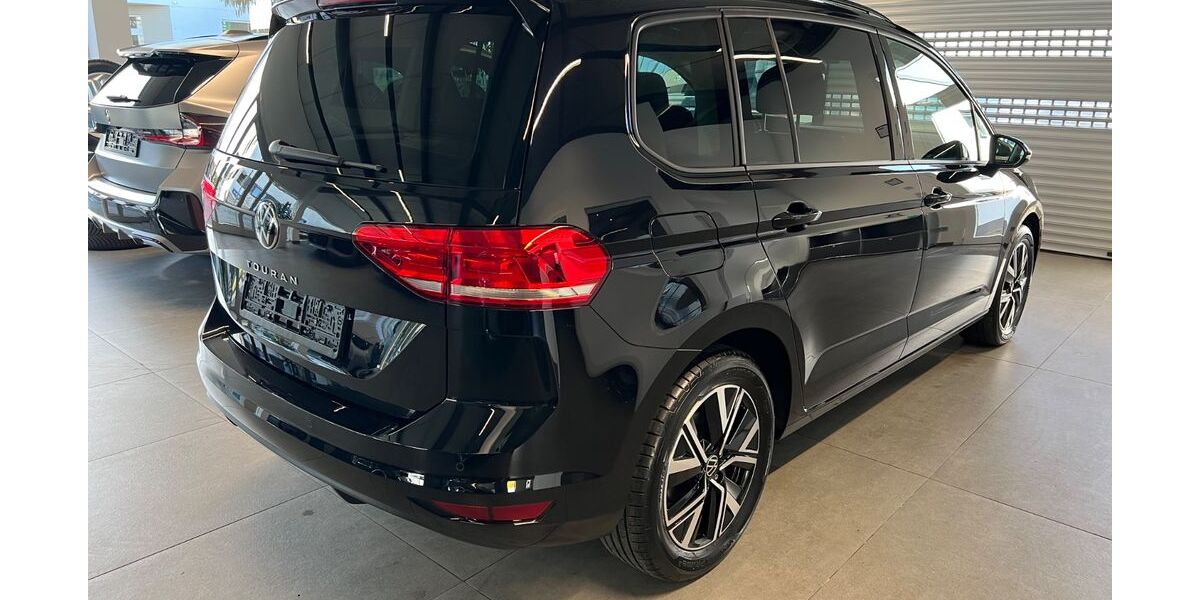 VW Touran 28.000 km 32.900 &euro; Elsenfeld 63820