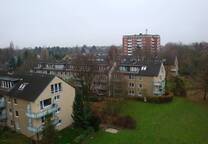 NEU Saniert, HH-Farmsen, 2,5 Zimmer Wohnung im EG !Bitte beachten Sie unsere Fragen!