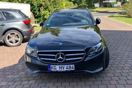 Mercedes E 220