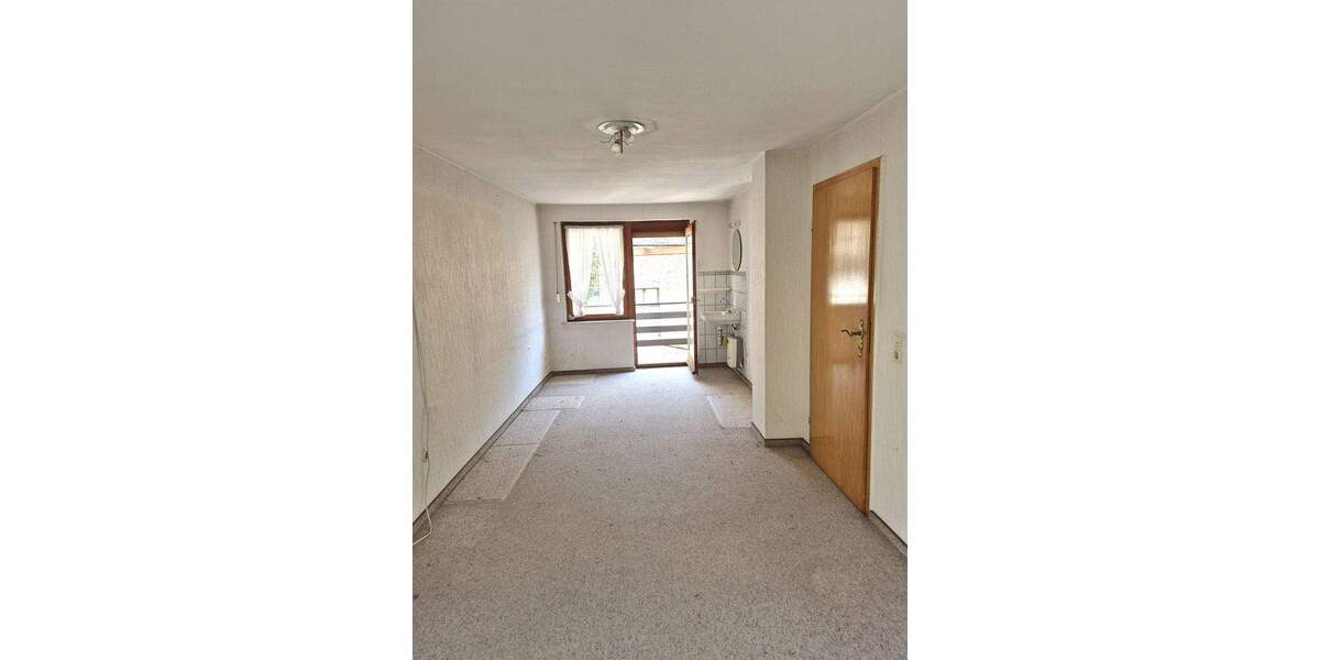 Reihenendhaus Traben-Trarbach Trarbach - 6 Zimmer, 136 m&sup2;, 55.000&euro; | Angebot:25695463