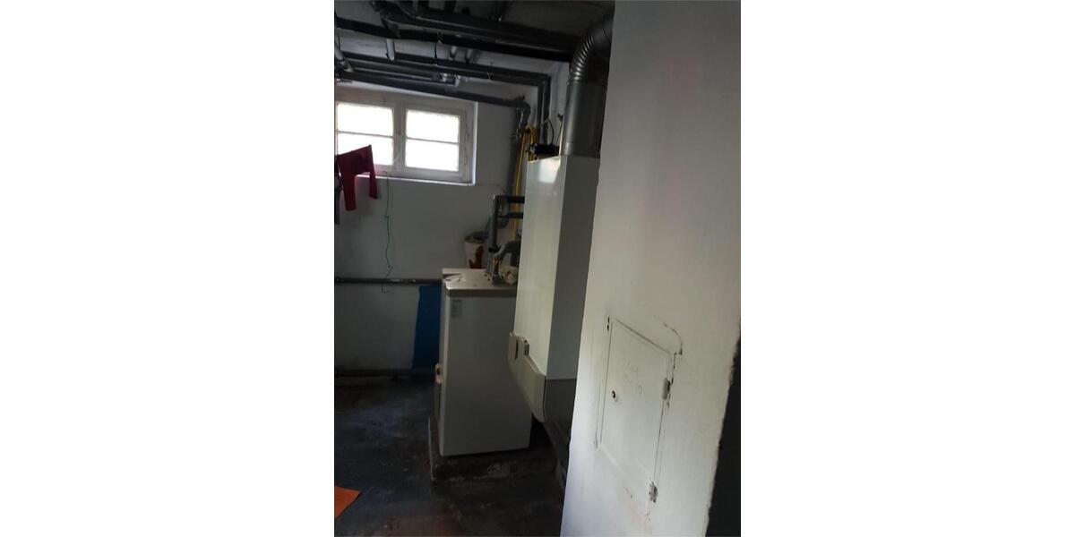 Einfamilienhaus Kornwestheim - 7 Zimmer, 160 m&sup2;, 2.050&euro; | Angebot:25363251