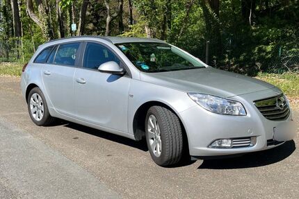 Opel Insignia 107.000 km 7.999 &euro; Altenburg 04600