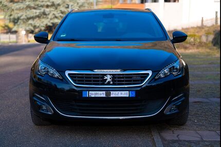 Peugeot 308 119.000 km 13.299 &euro; Gernsbach 76593