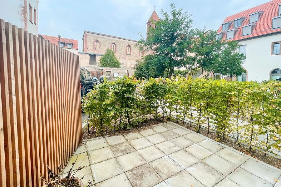 Erdgeschoßwohnung Zell am Main - 2 Zimmer, 92 m&sup2;, 1.100&euro; | Angebot:25308073