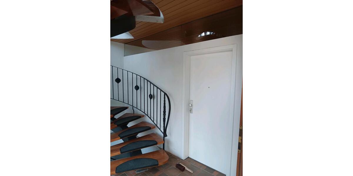 Etagenwohnung Seeheim-Jugenheim Jugenheim - 3 Zimmer, 110 m&sup2;, 1.600&euro; | Angebot:26219993