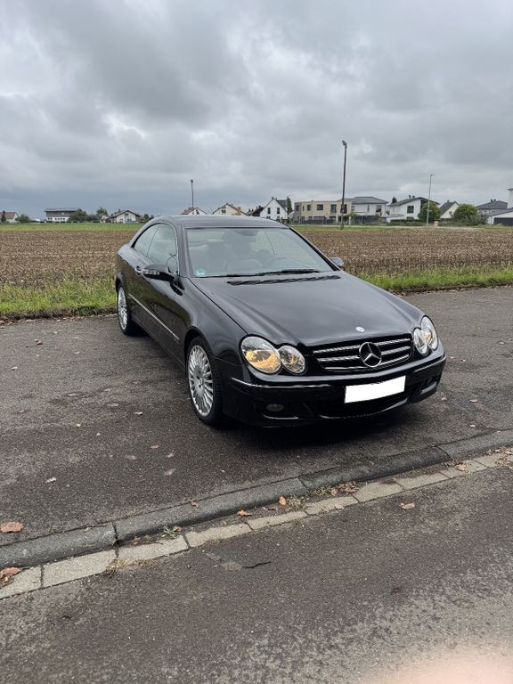 Mercedes-Benz CLK 200 173.100 km 9.500 € Sontheim 89567