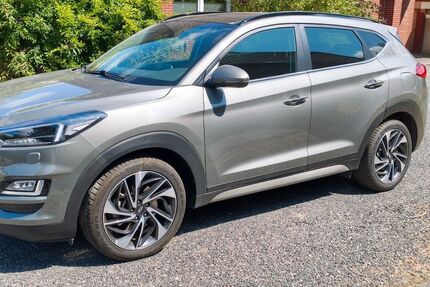 Hyundai TUCSON 59.800 km 18.250 &euro; Heinsberg 52525