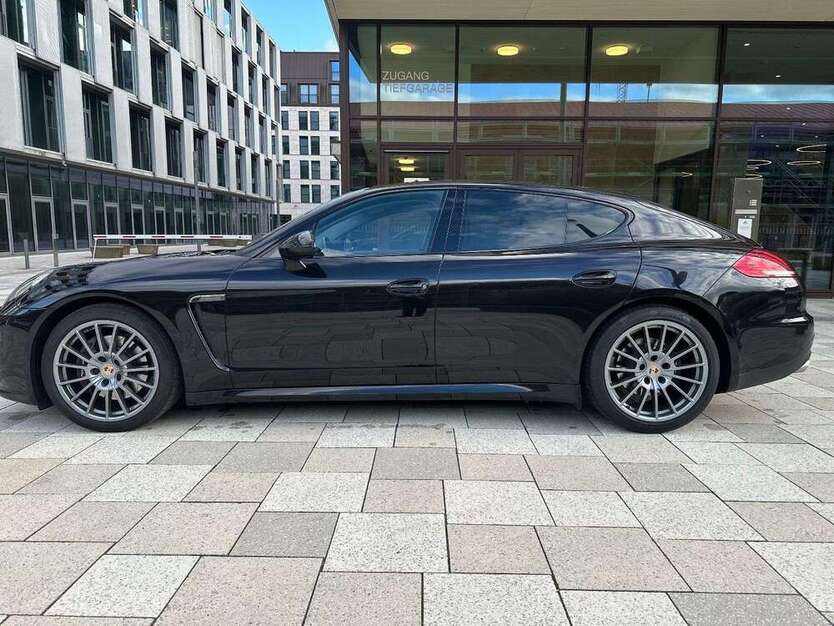 Porsche Panamera 74.000 km 35.000 € Ingolstadt 85055