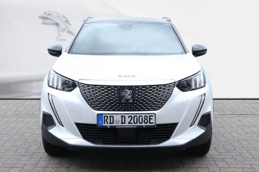Peugeot 2008 6.000 km 22.990 € Rendsburg 24768