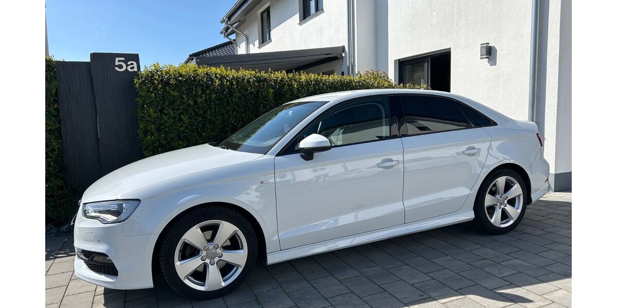 Audi A3 118.000 km 15.700 &euro; Oerlinghausen 33813
