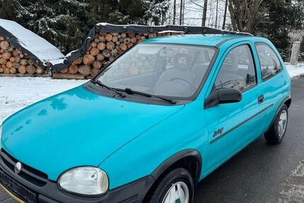 Opel Corsa 82.047 km 1.499 &euro; Mittweida 09648