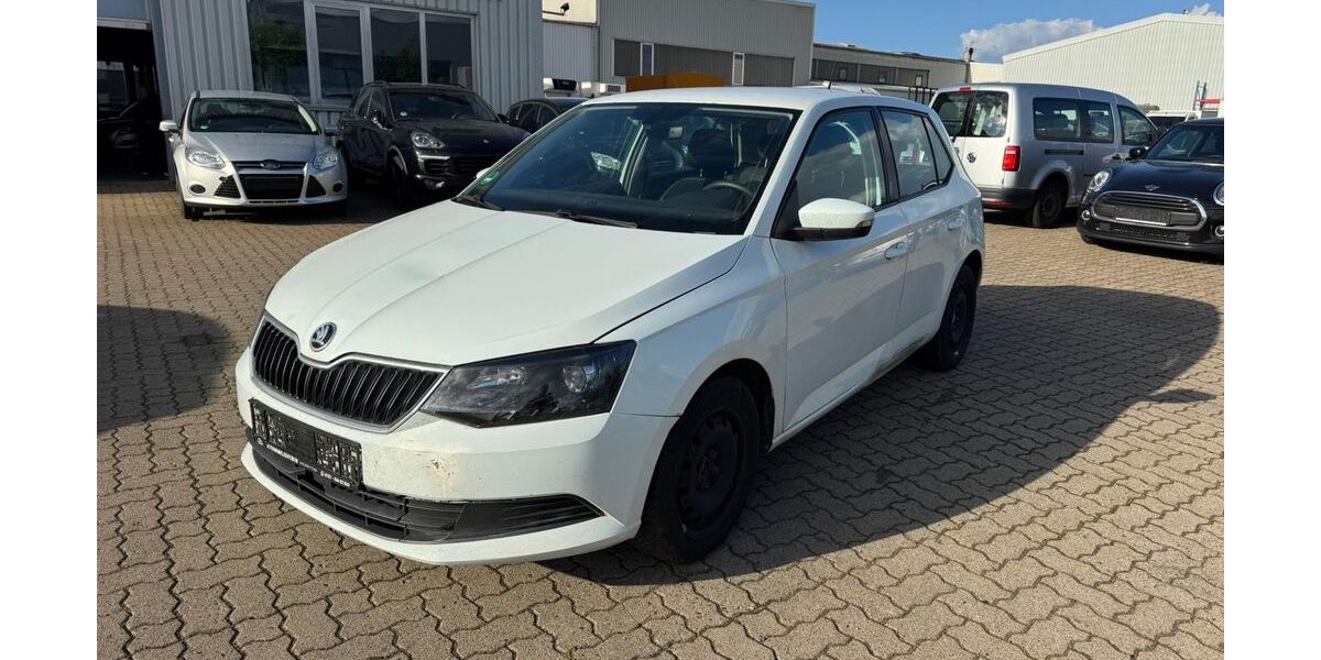 Skoda Fabia 236.000 km 3.490 &euro; Salzgitter 38229