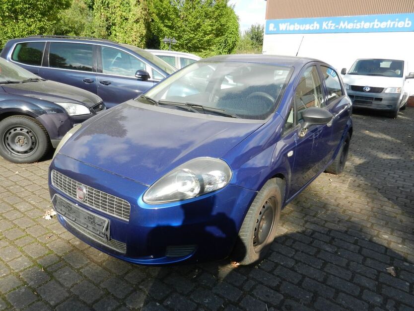 Fiat Punto 195.735 km 2.750 € Ebersdorf 27432