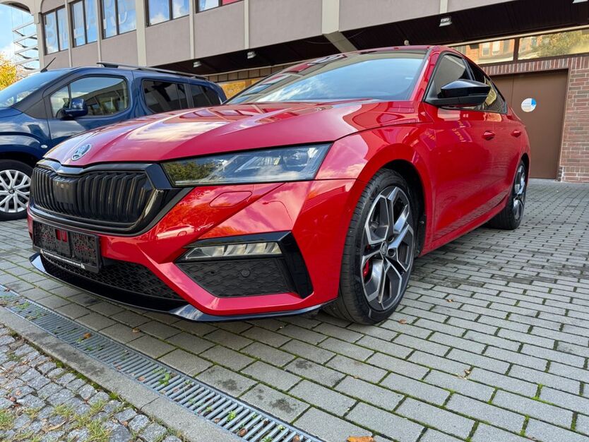 Skoda Octavia 98.000 km 26.400 € Berlin 13599
