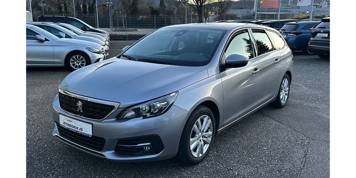 Peugeot 308 175.497 km 9.996 &euro; Gernsbach 76593