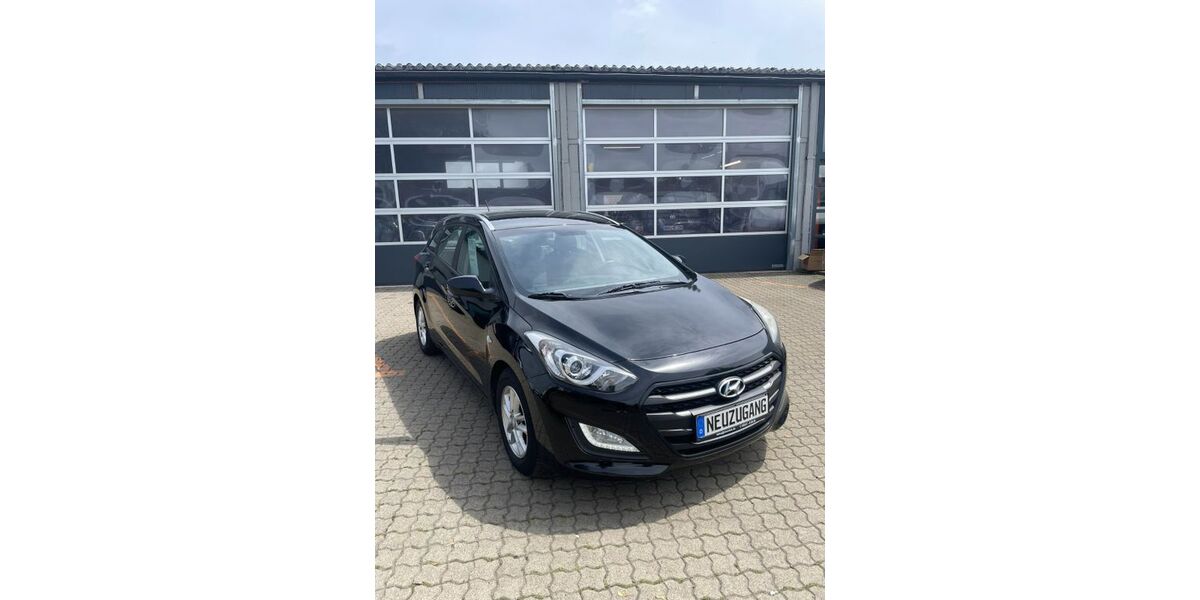 Hyundai i30 144.798 km 10.990 &euro; Herzberg am Harz/Pöhlde 37412