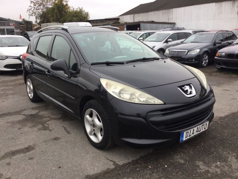 Peugeot 207 237.000 km 2.799 € Bad Kreuznach 55543