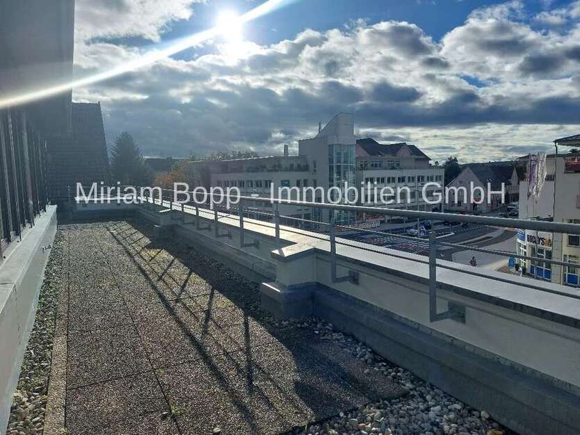 Wohnung zum Mieten in EislingenFils 1.250 € 147 m²