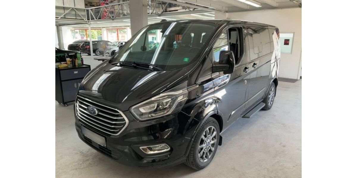Ford Tourneo Custom 79.560 km 33.900 &euro; Bad Gottleuba-Berggießhübel / Bahra 01816