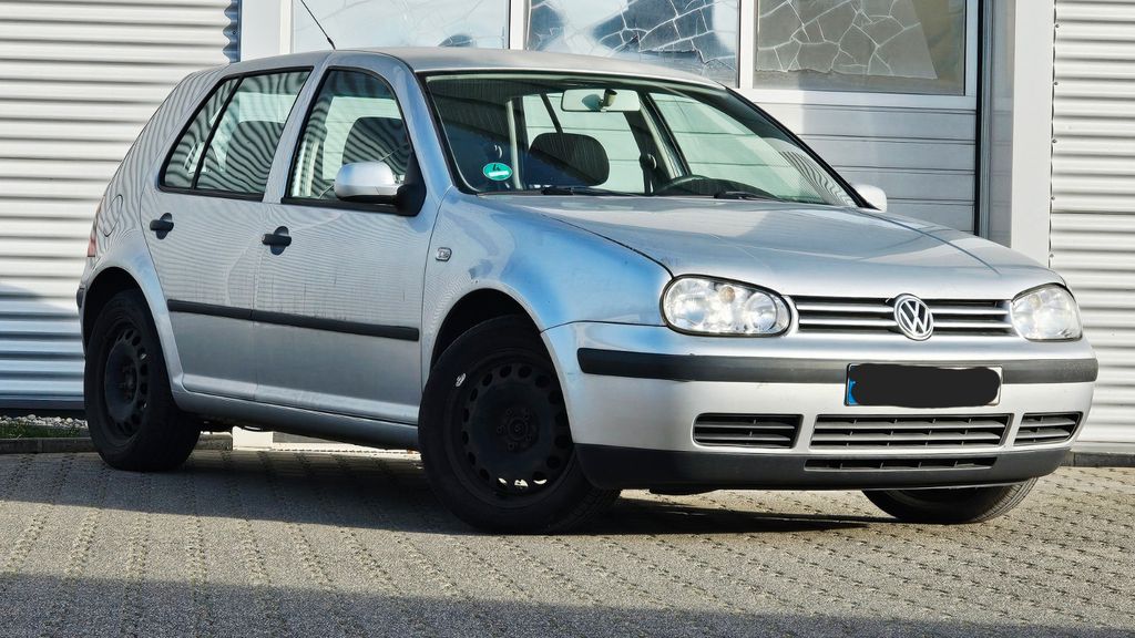 VW Golf 237.000 km 1.480 &euro; Friedrichsdorf (10 Min. nördlich von Frankfurt/M) 61381