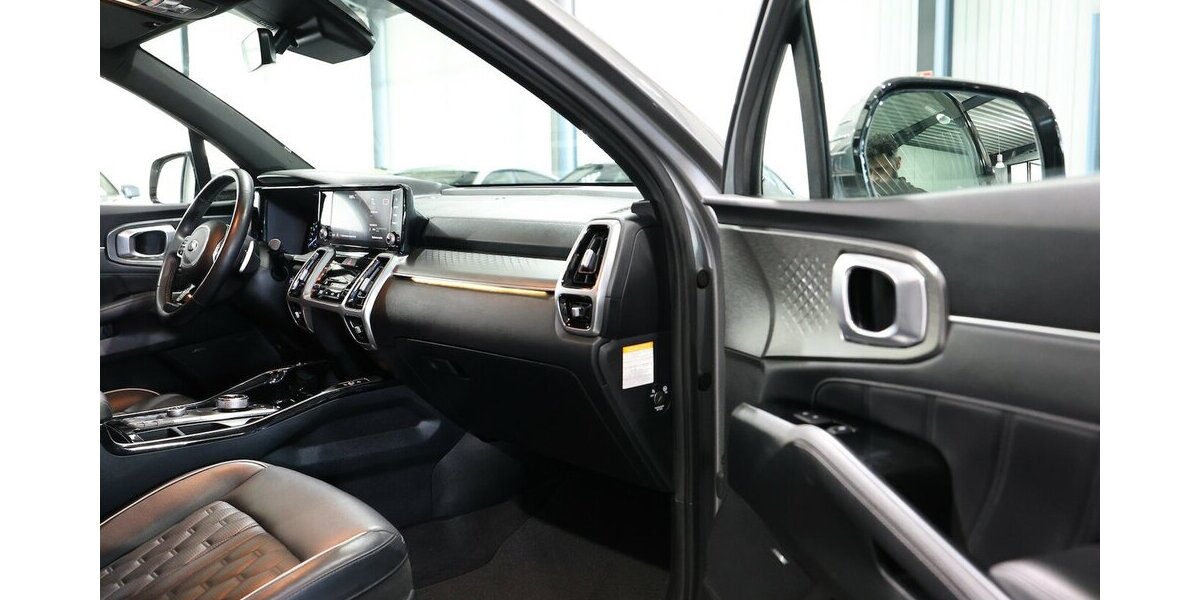Kia Sorento 1.6 P-HEV 4WD PLATINUM / 7-SITZER / LED 69.000 km 33.997 &euro; Hamm 59077