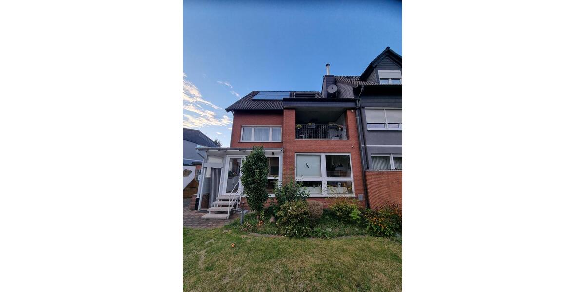 Reihenhaus Hamm Herringen - 8 Zimmer, 195 m&sup2;, 399.000&euro; | Angebot:24772365