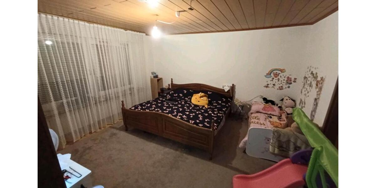 Etagenwohnung Hille - 3.5 Zimmer, 120 m&sup2;, 720&euro; | Angebot:25258846