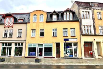 Haus Fürstenberg/Havel Havel - 11 Zimmer, 335 m&sup2;, 319.000&euro; | Angebot:27100727