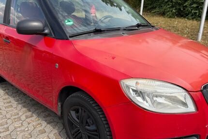 Skoda Fabia 244.000 km 2.500 &euro; Stuttgart 70437