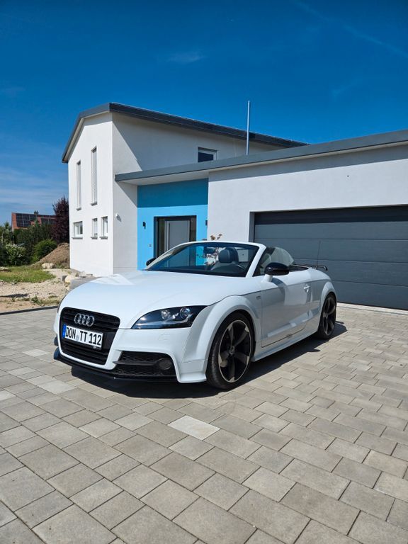 Audi TT 67.000 km 19.999 € DAITING 86653