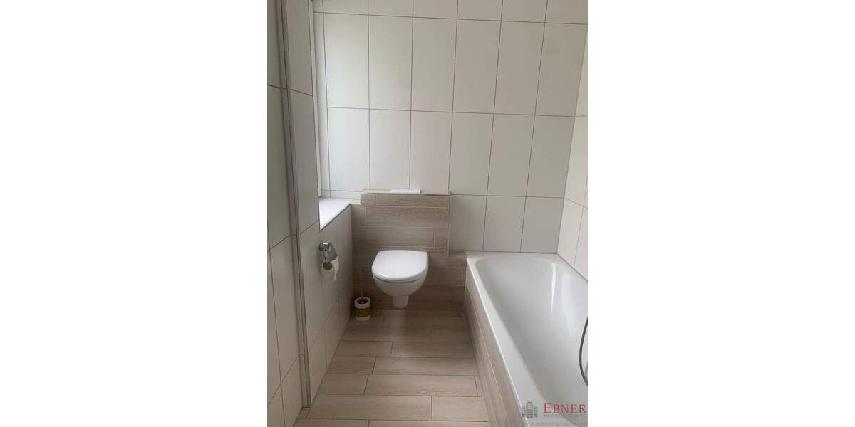 Etagenwohnung Deggendorf - 3 Zimmer, 96 m&sup2;, 277.000&euro; | Angebot:25738647