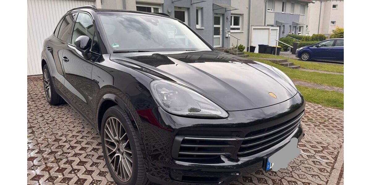 Porsche Cayenne 56.900 km 69.000 &euro; Estenfeld 97230
