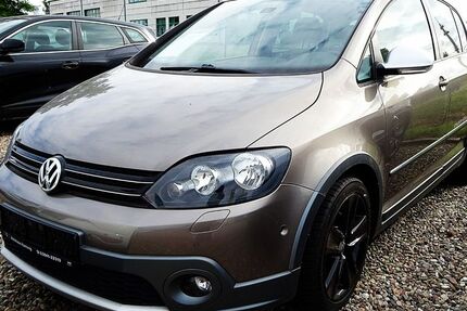 VW Golf 67.500 km 9.990 &euro; Wismar-Rüggow 23970