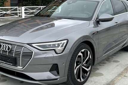 Audi e-tron 43.240 km 40.900 € Ettlingen 76275