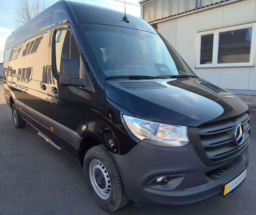 Mercedes-Benz Sprinter 7.800 km 63.990 € Braunschweig 38112