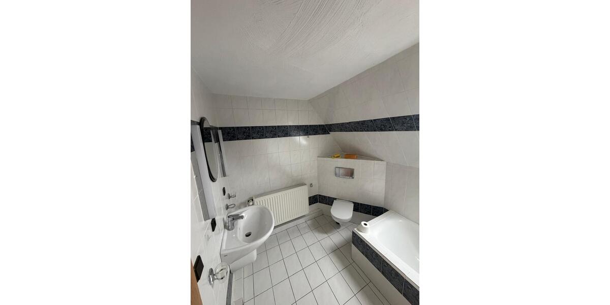 Doppelhaushälfte Delmenhorst Deichhorst - 3 Zimmer, 94 m&sup2;, 800&euro; | Angebot:25307918