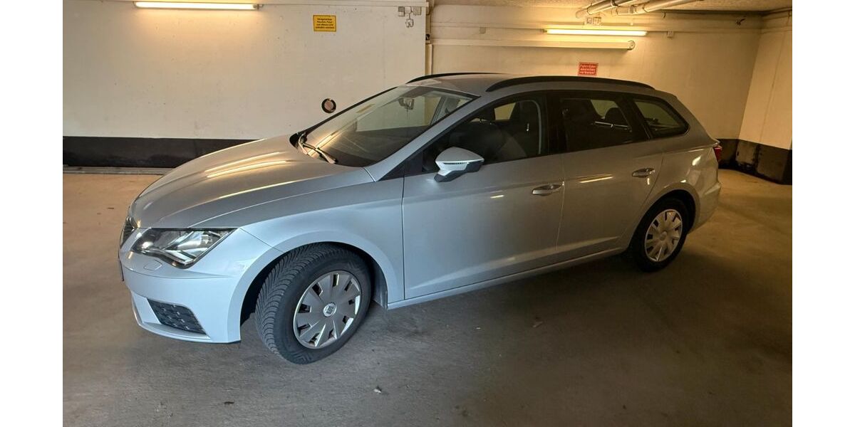 Seat Leon 99.500 km 7.800 &euro; Nürnberg 90411
