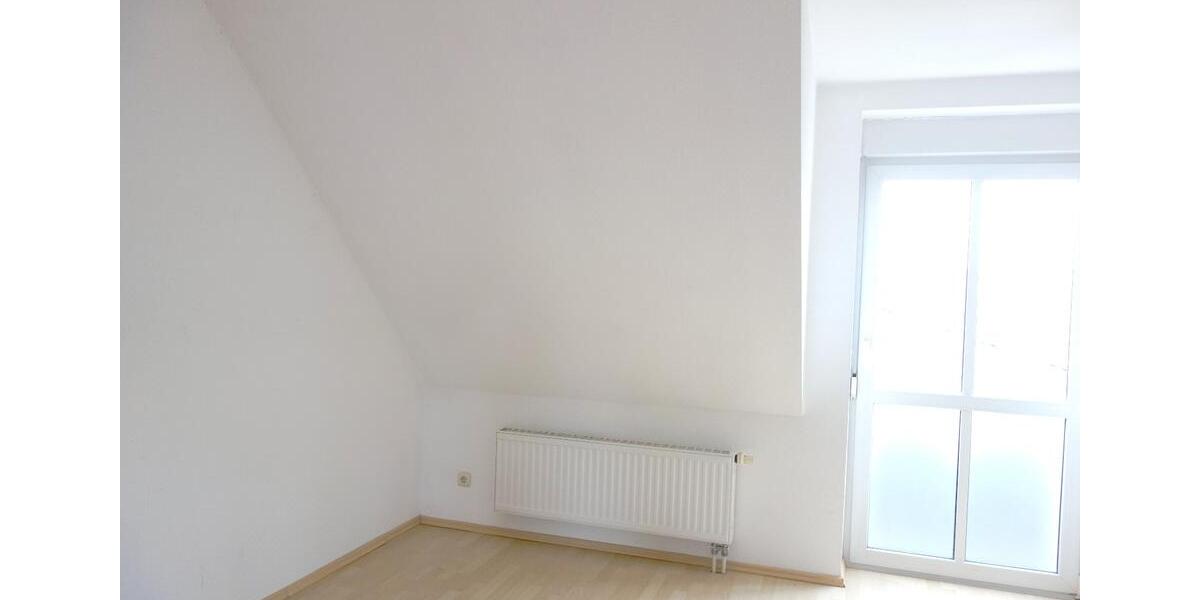 Dachgeschoßwohnung Stadtsteinach - 1 Zimmer, 39 m&sup2;, 69.900&euro; | Angebot:26633997