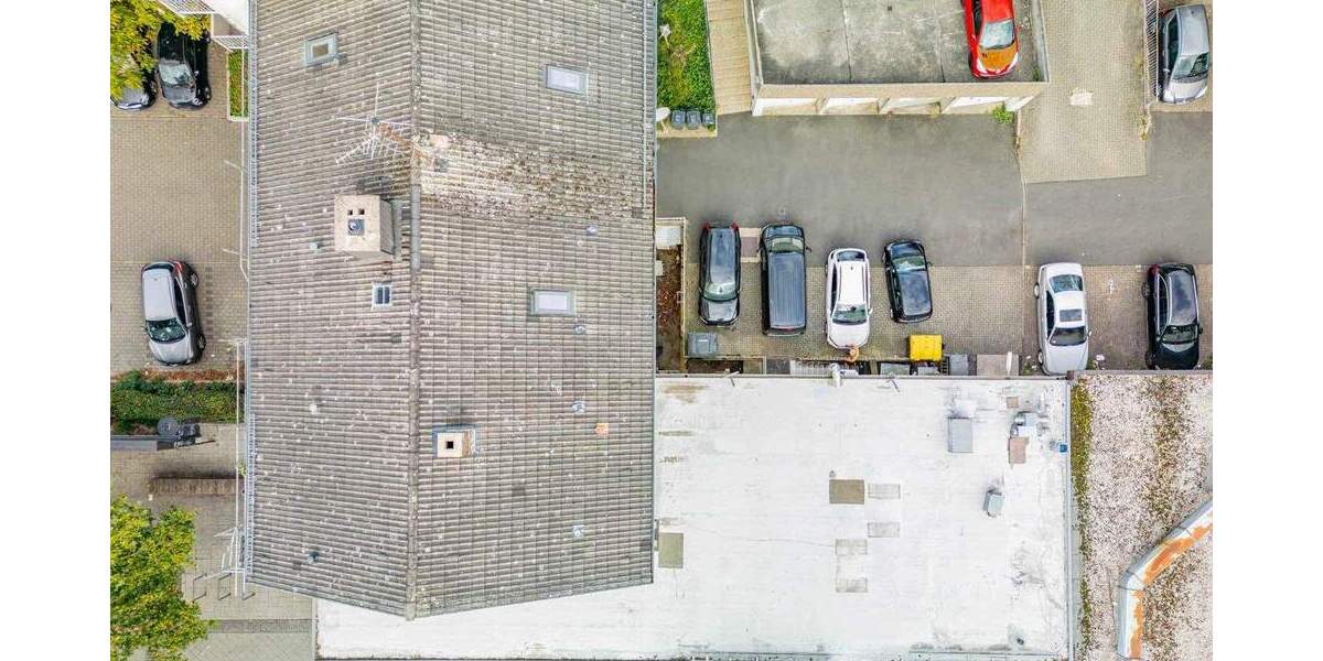 Etagenwohnung Kassel West - 3 Zimmer, 122 m&sup2;, 305.000&euro; | Angebot:25606355