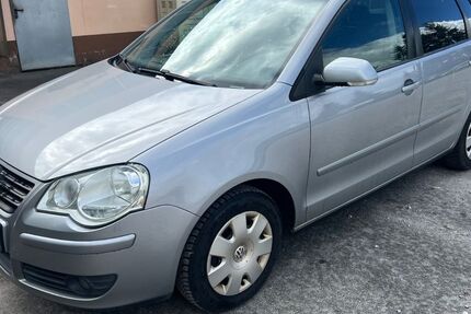 VW Polo 159.000 km 2.799 &euro; Hohenstein ot Mackenrode 99755
