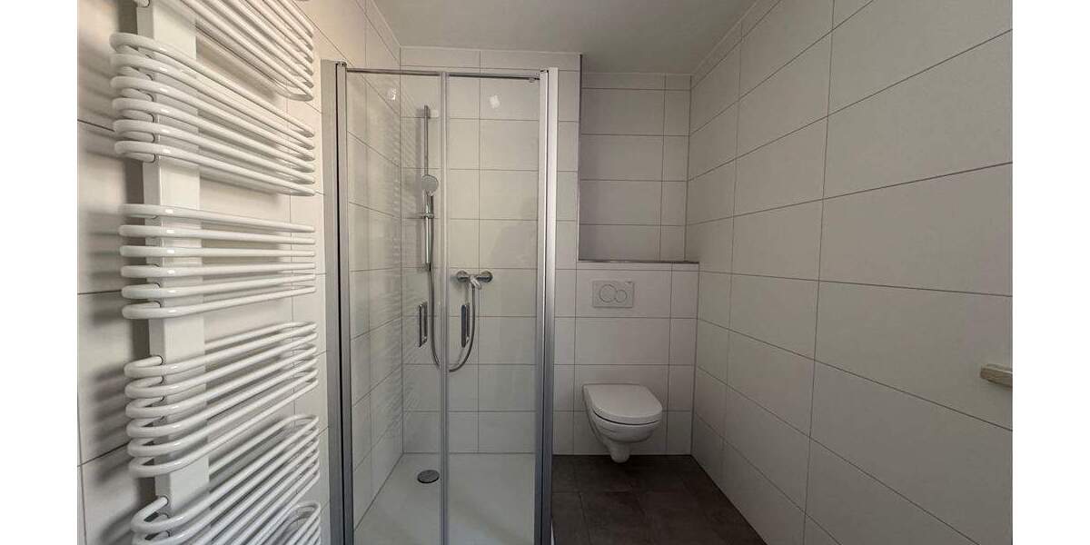 Doppelhaushälfte Landshut Achdorf - 6 Zimmer, 137 m&sup2;, 1.830&euro; | Angebot:25107172