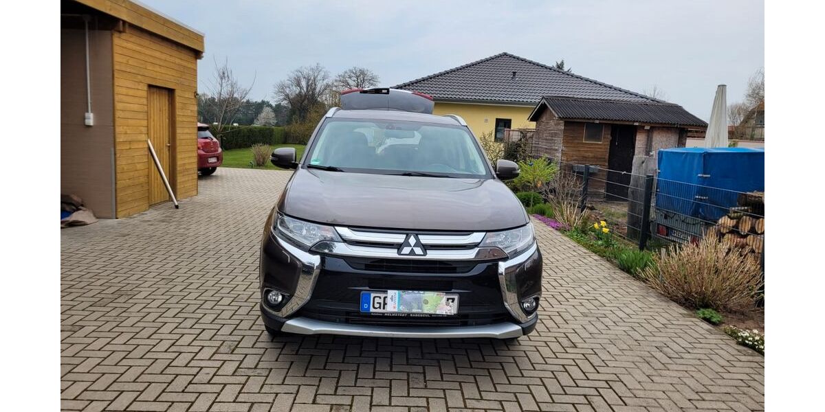 Mitsubishi Outlander 139.000 km 15.555 &euro; Müden-Aller 38539