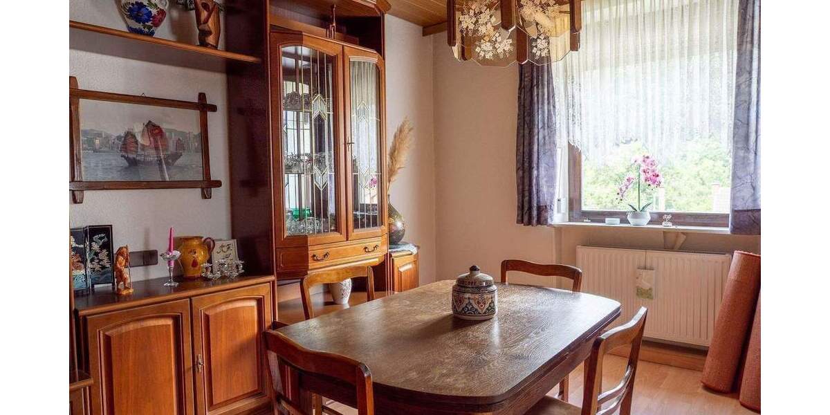 Mehrfamilienhaus, Wohnhaus Saarbrücken Scheidt - 9 Zimmer, 189 m&sup2;, 259.000&euro; | Angebot:26344741